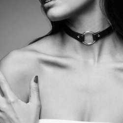 BIJOUX INDISCRETS MAZE COLLAR CHOKER NEGRO